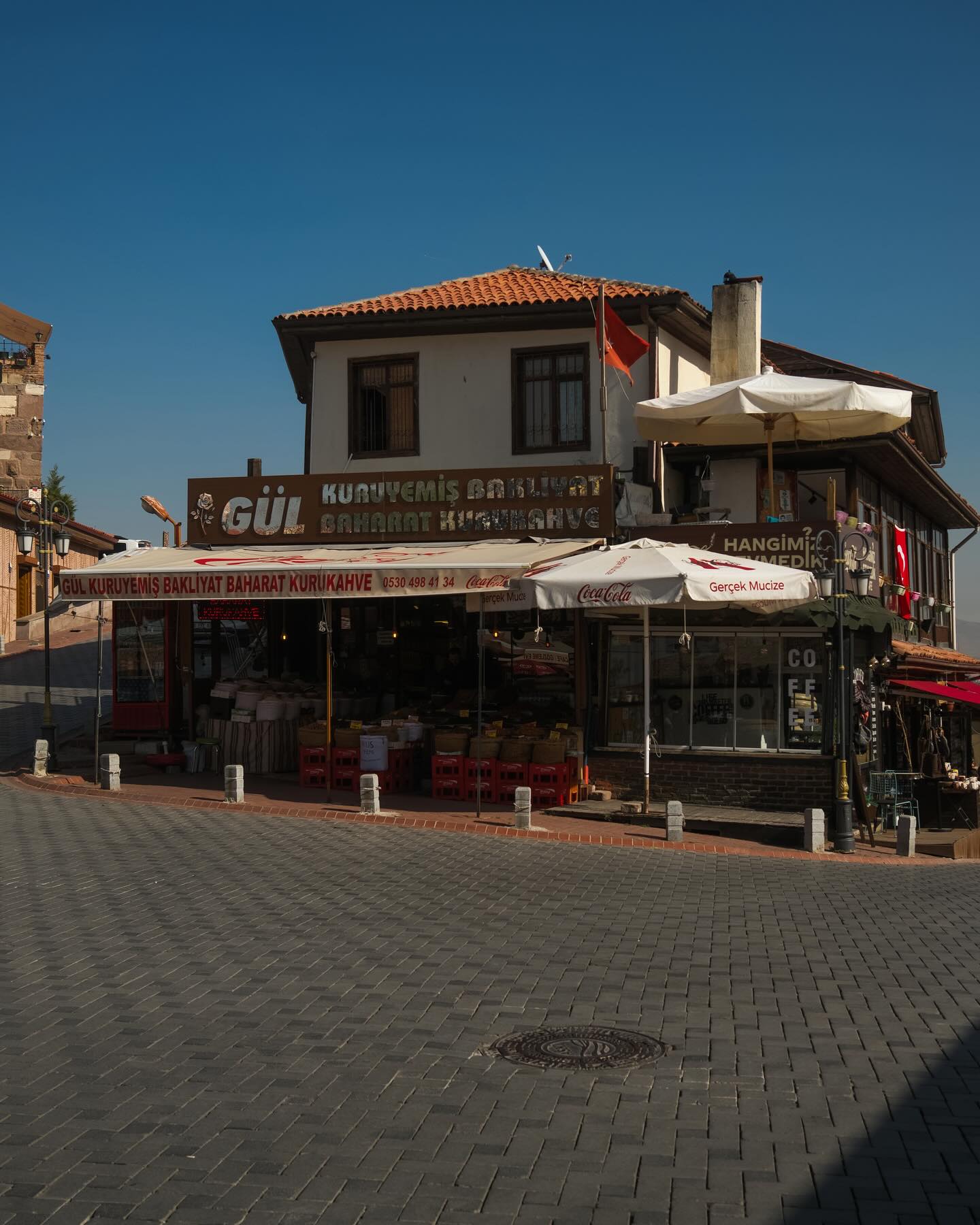 จูเนียร์ - กรวิชญ์ สูงกิจบูลย์