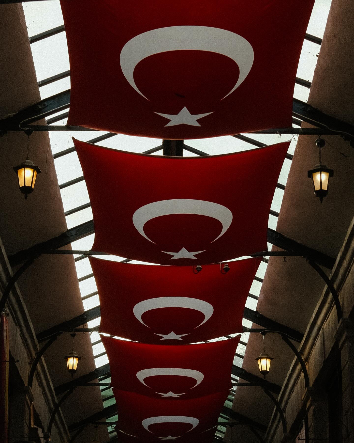 จูเนียร์ - กรวิชญ์ สูงกิจบูลย์