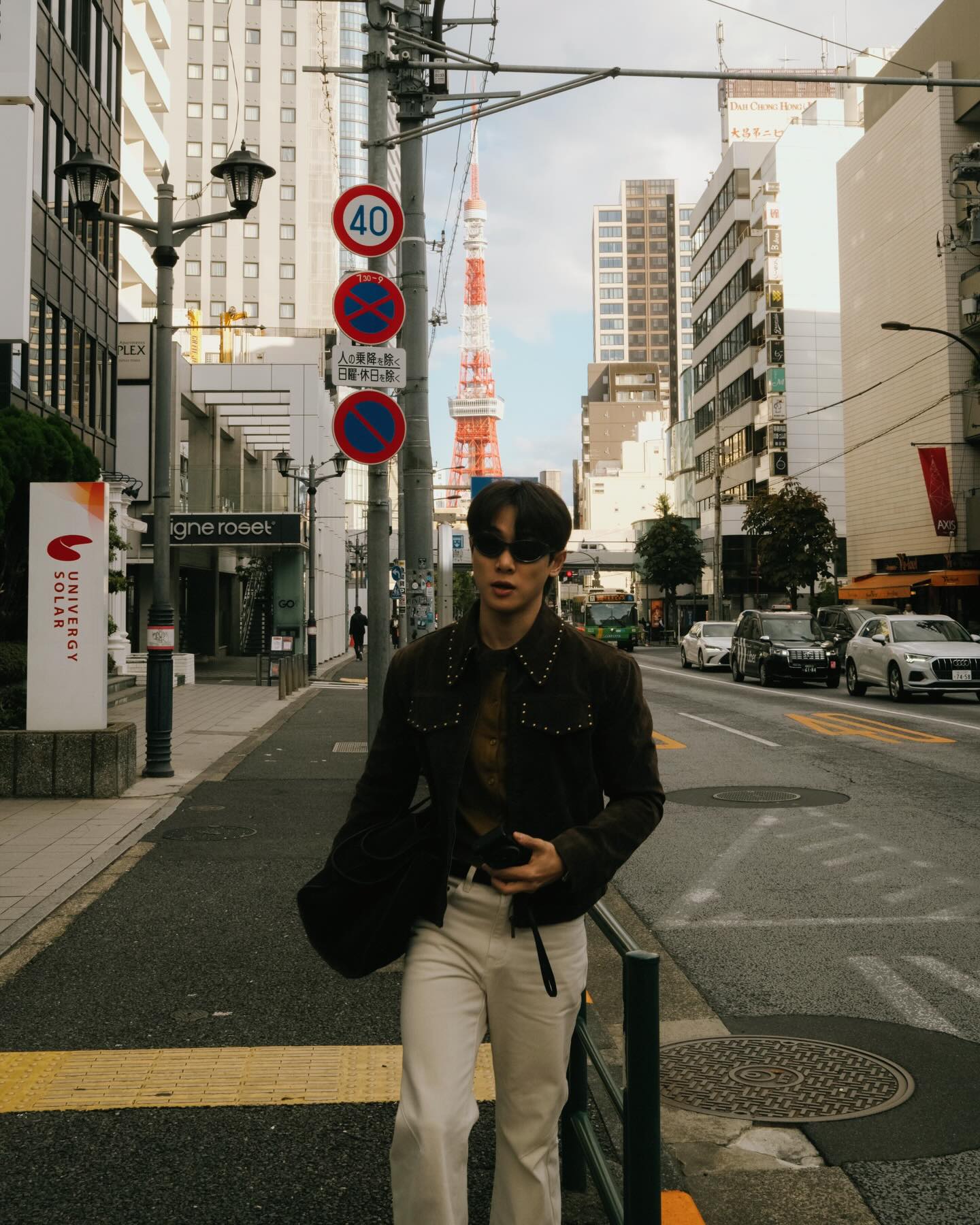 จูเนียร์ - กรวิชญ์ สูงกิจบูลย์