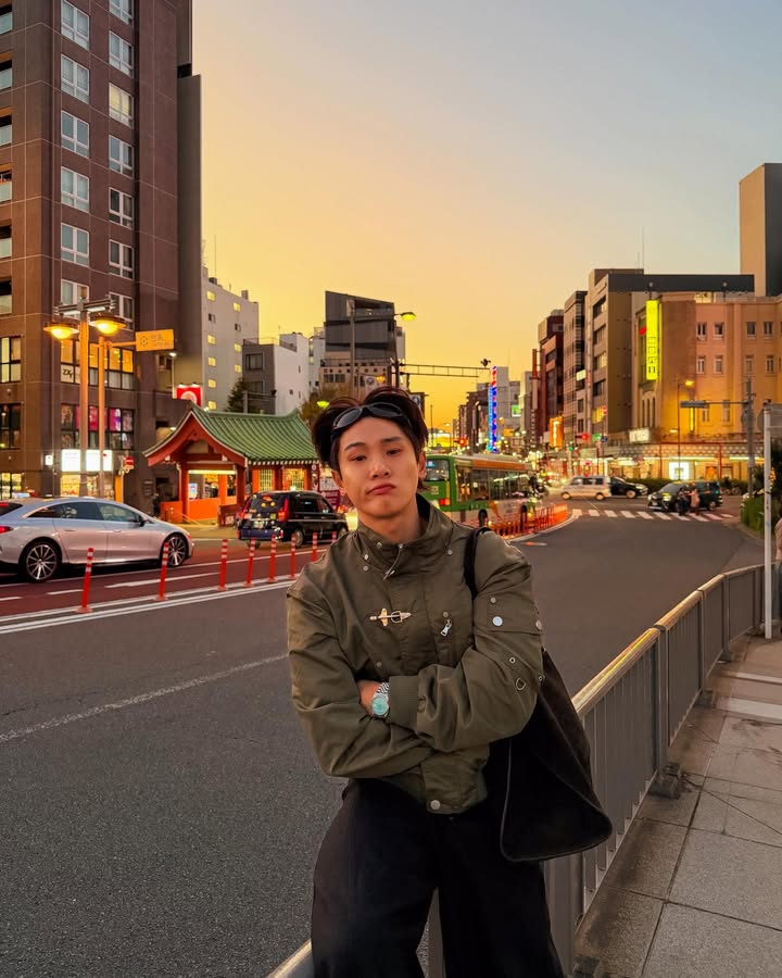 จูเนียร์ - กรวิชญ์ สูงกิจบูลย์