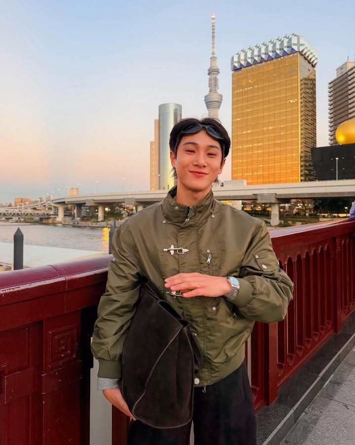 จูเนียร์ - กรวิชญ์ สูงกิจบูลย์