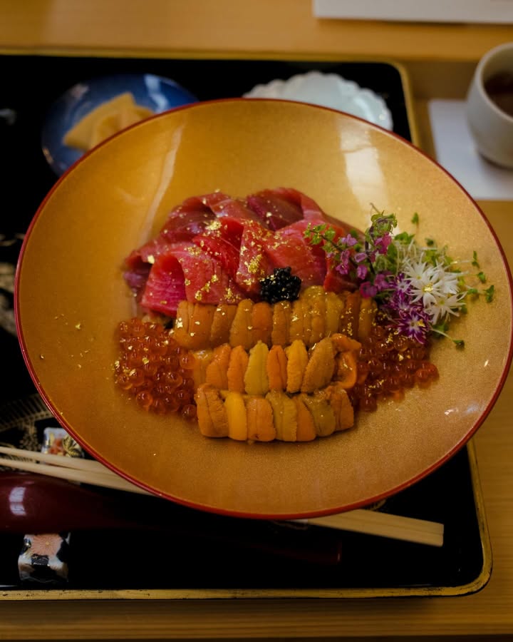 จูเนียร์ - กรวิชญ์ สูงกิจบูลย์