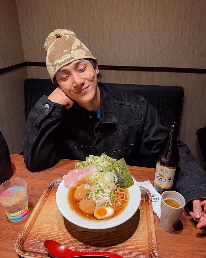 จูเนียร์ - กรวิชญ์ สูงกิจบูลย์