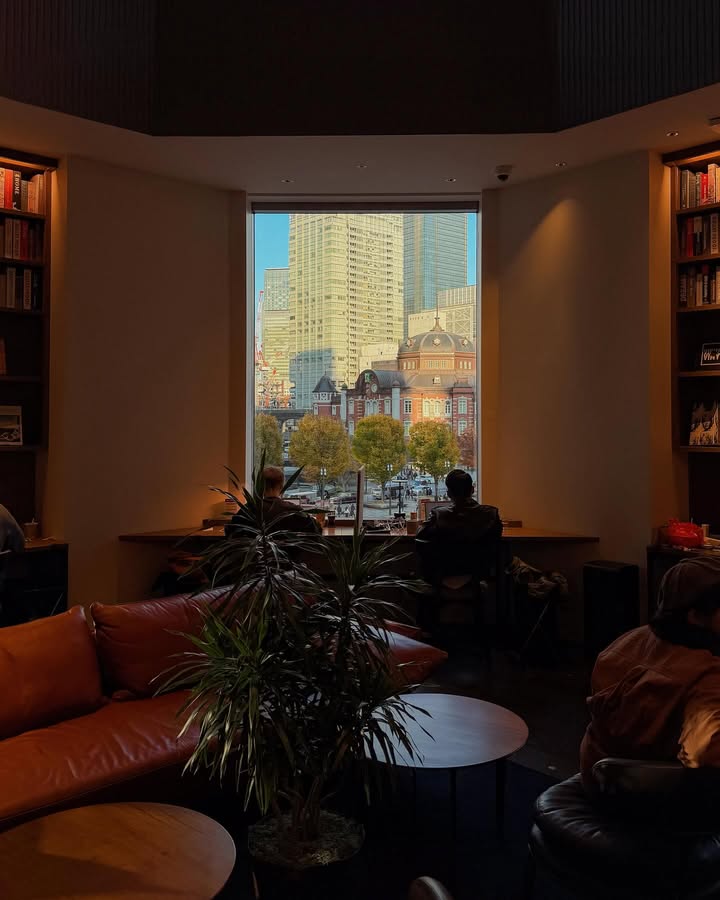 จูเนียร์ - กรวิชญ์ สูงกิจบูลย์