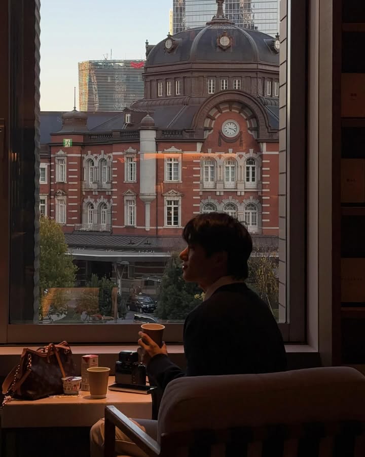 จูเนียร์ - กรวิชญ์ สูงกิจบูลย์