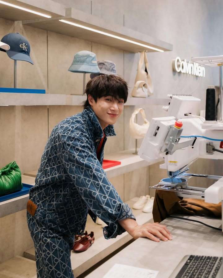 จูเนียร์ - กรวิชญ์ สูงกิจบูลย์