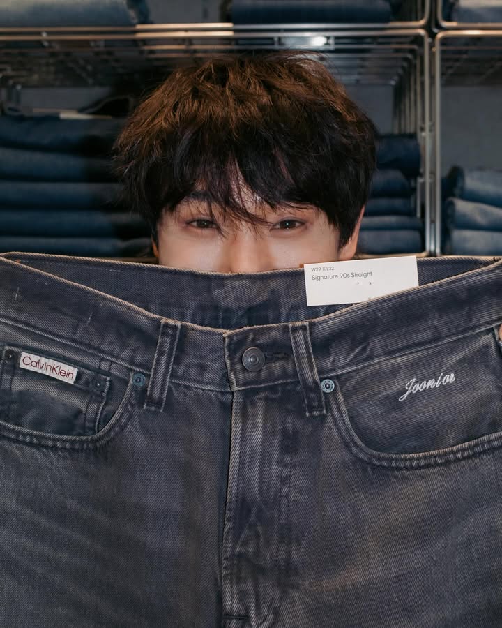 จูเนียร์ - กรวิชญ์ สูงกิจบูลย์