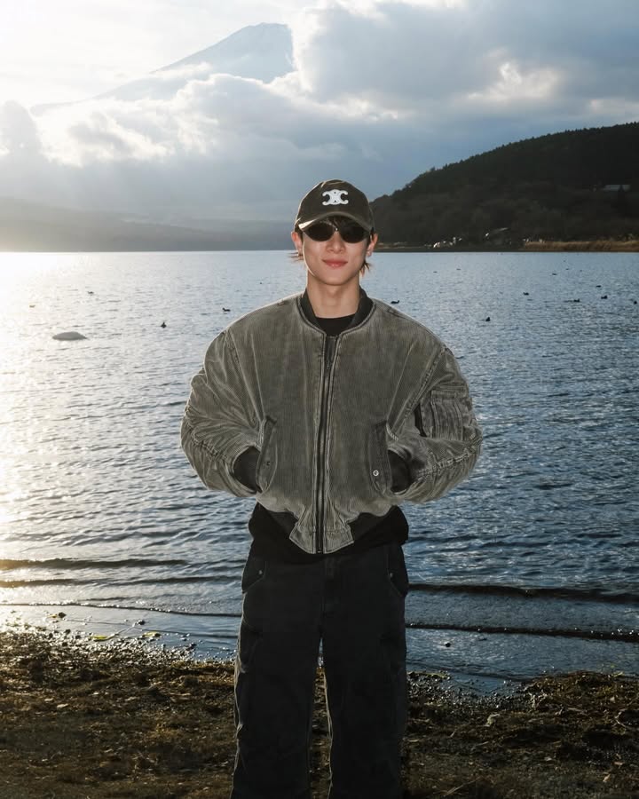 จูเนียร์ - กรวิชญ์ สูงกิจบูลย์