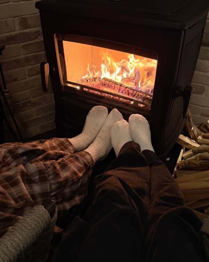 จูเนียร์ - กรวิชญ์ สูงกิจบูลย์