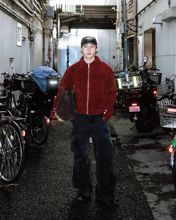 จูเนียร์ - กรวิชญ์ สูงกิจบูลย์