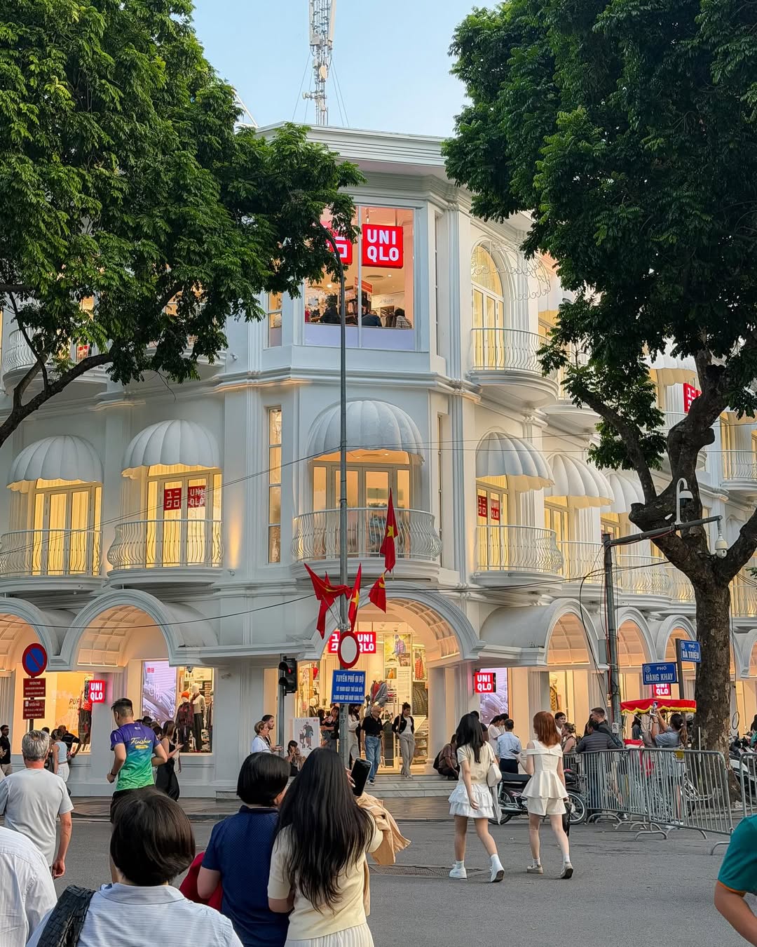 จูเนียร์ - กรวิชญ์ สูงกิจบูลย์