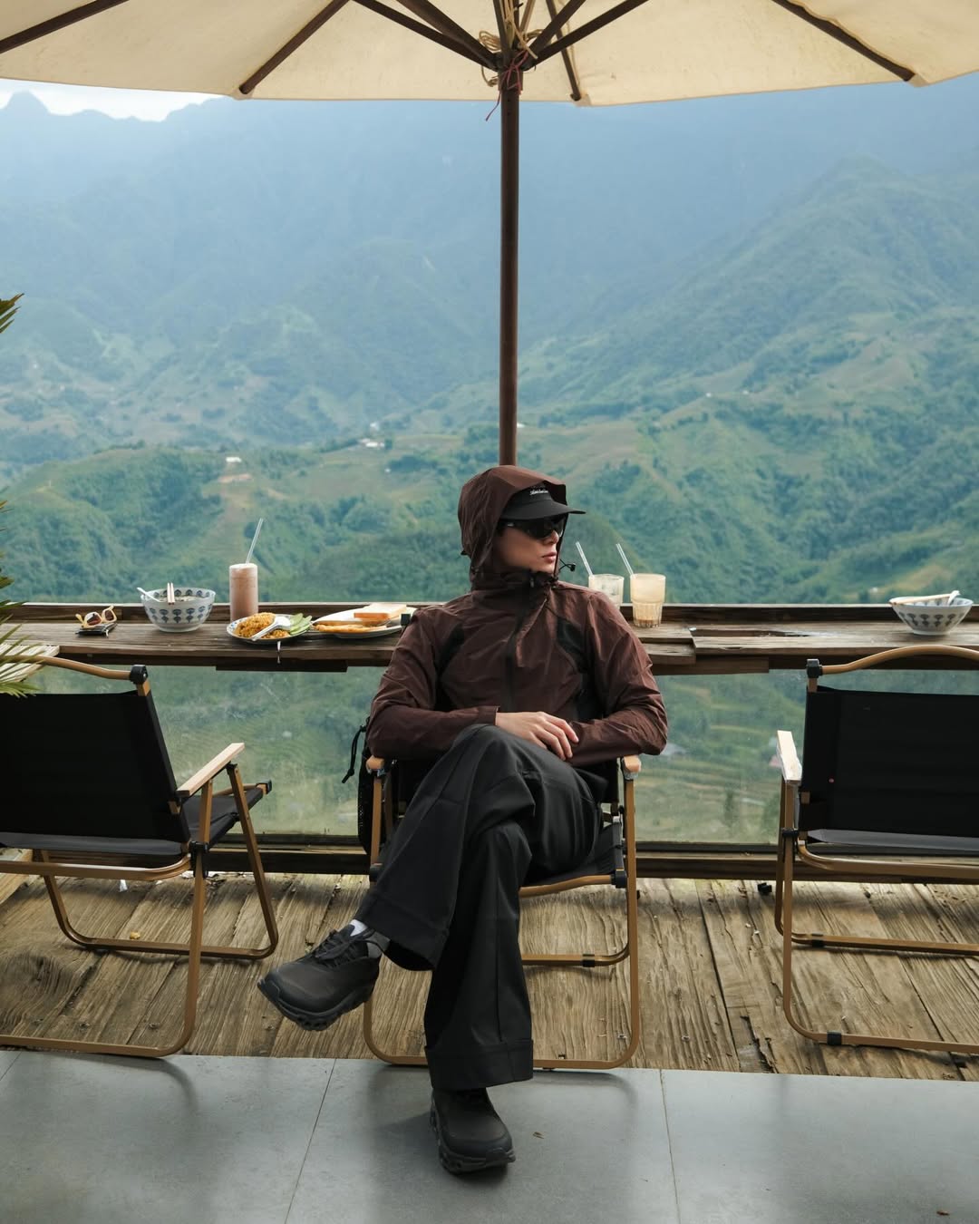 จูเนียร์ - กรวิชญ์ สูงกิจบูลย์