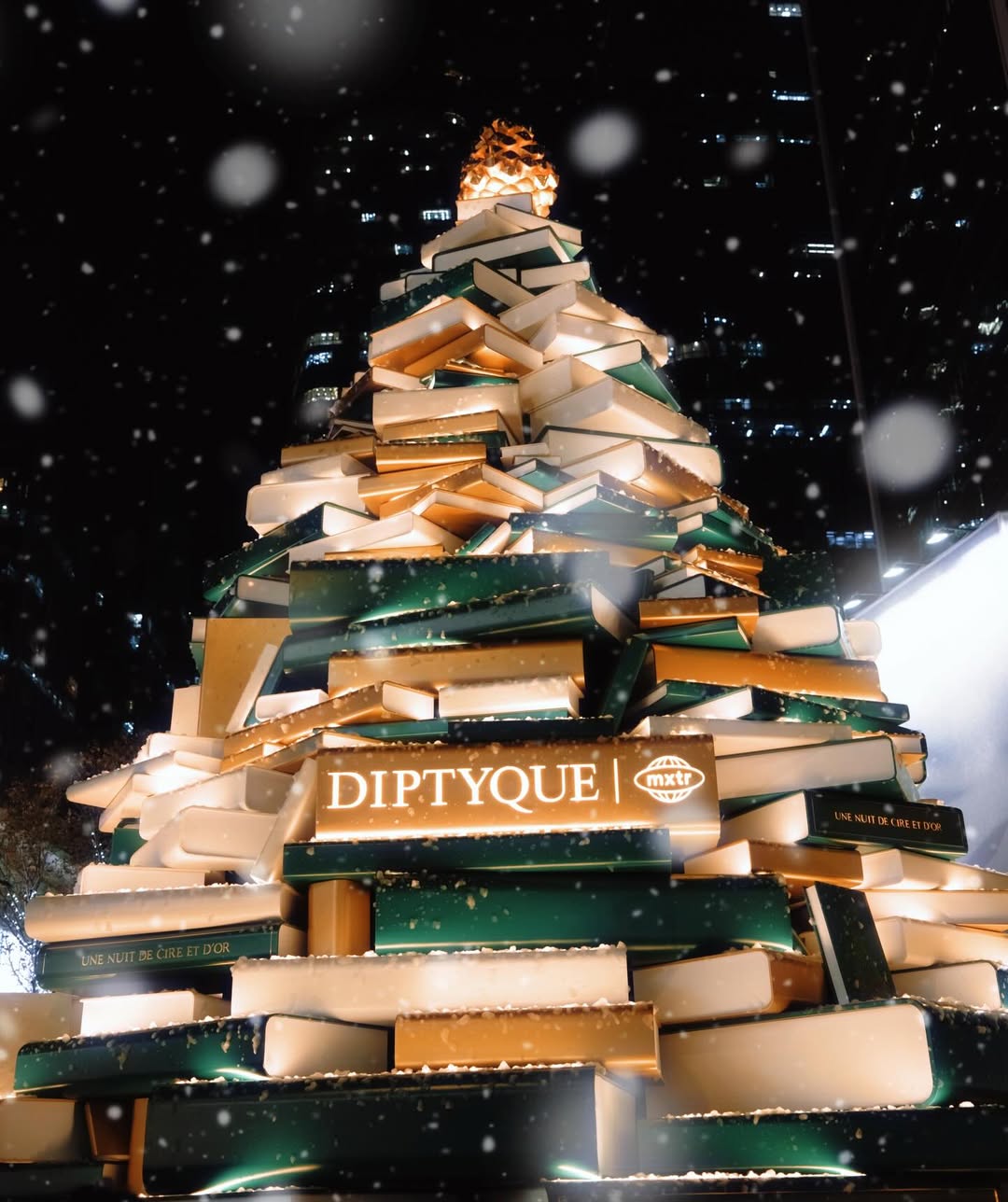 จูเนียร์ - กรวิชญ์ สูงกิจบูลย์