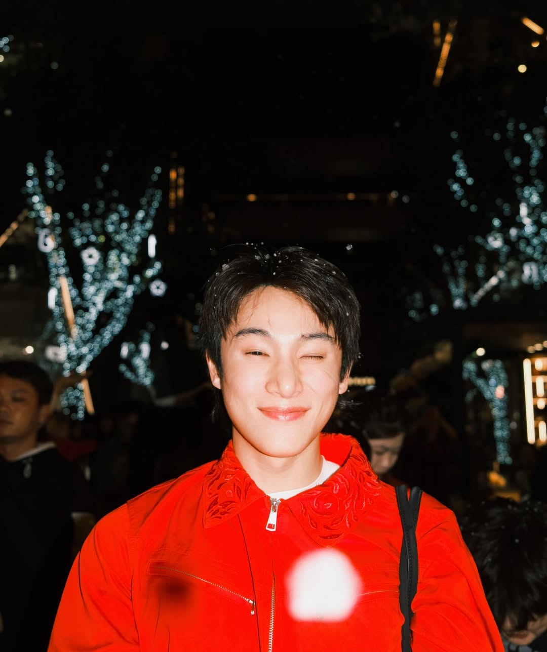 จูเนียร์ - กรวิชญ์ สูงกิจบูลย์