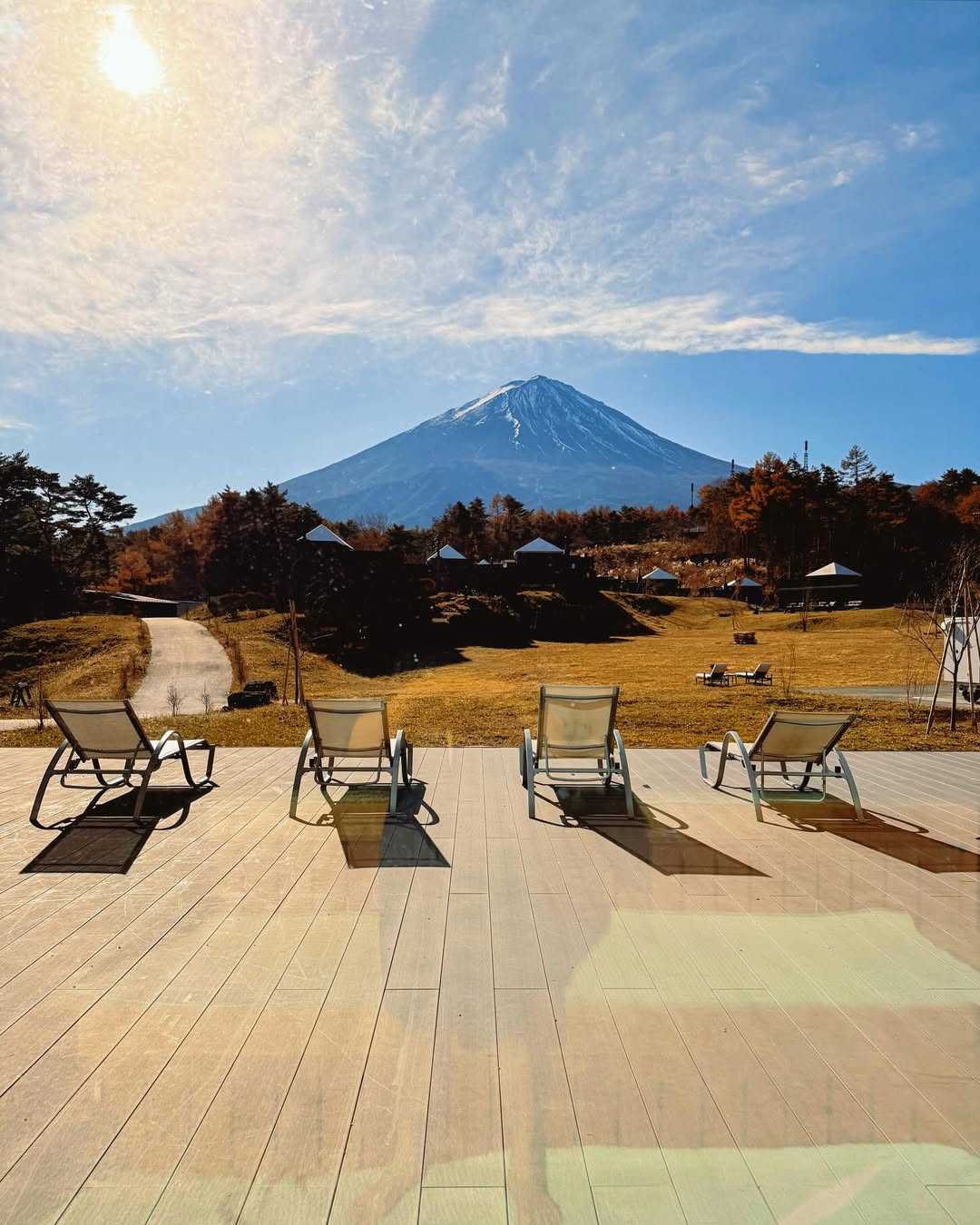 จูเนียร์ - กรวิชญ์ สูงกิจบูลย์