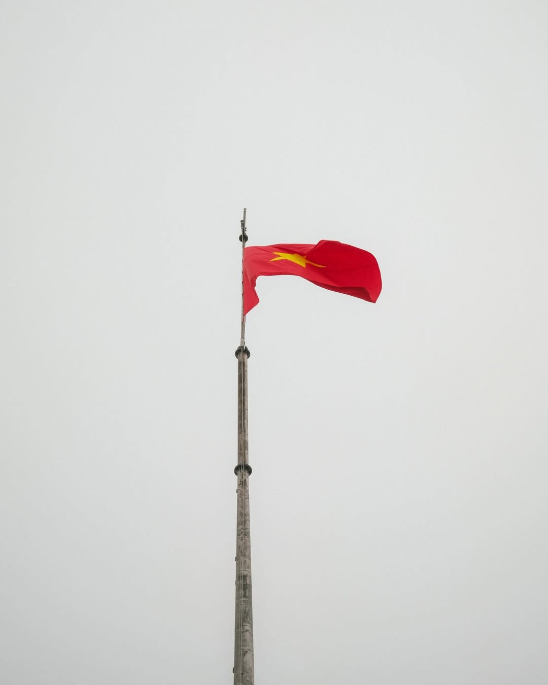 จูเนียร์ - กรวิชญ์ สูงกิจบูลย์