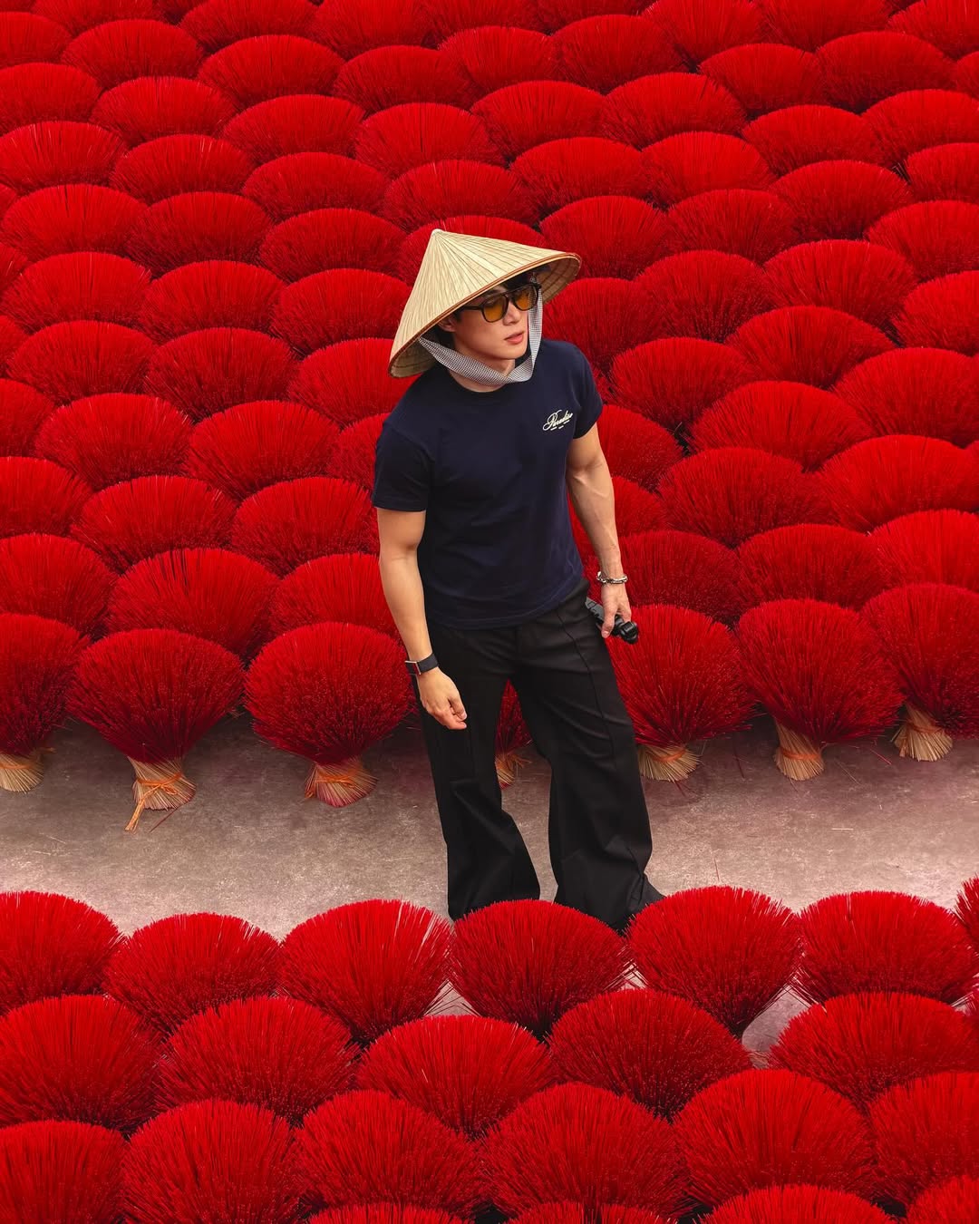 จูเนียร์ - กรวิชญ์ สูงกิจบูลย์