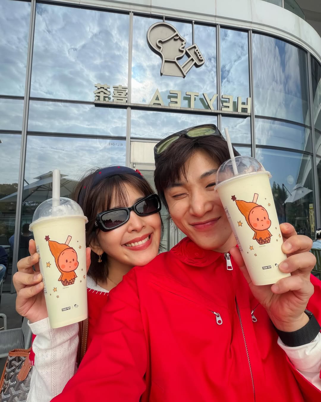 จูเนียร์ - กรวิชญ์ สูงกิจบูลย์