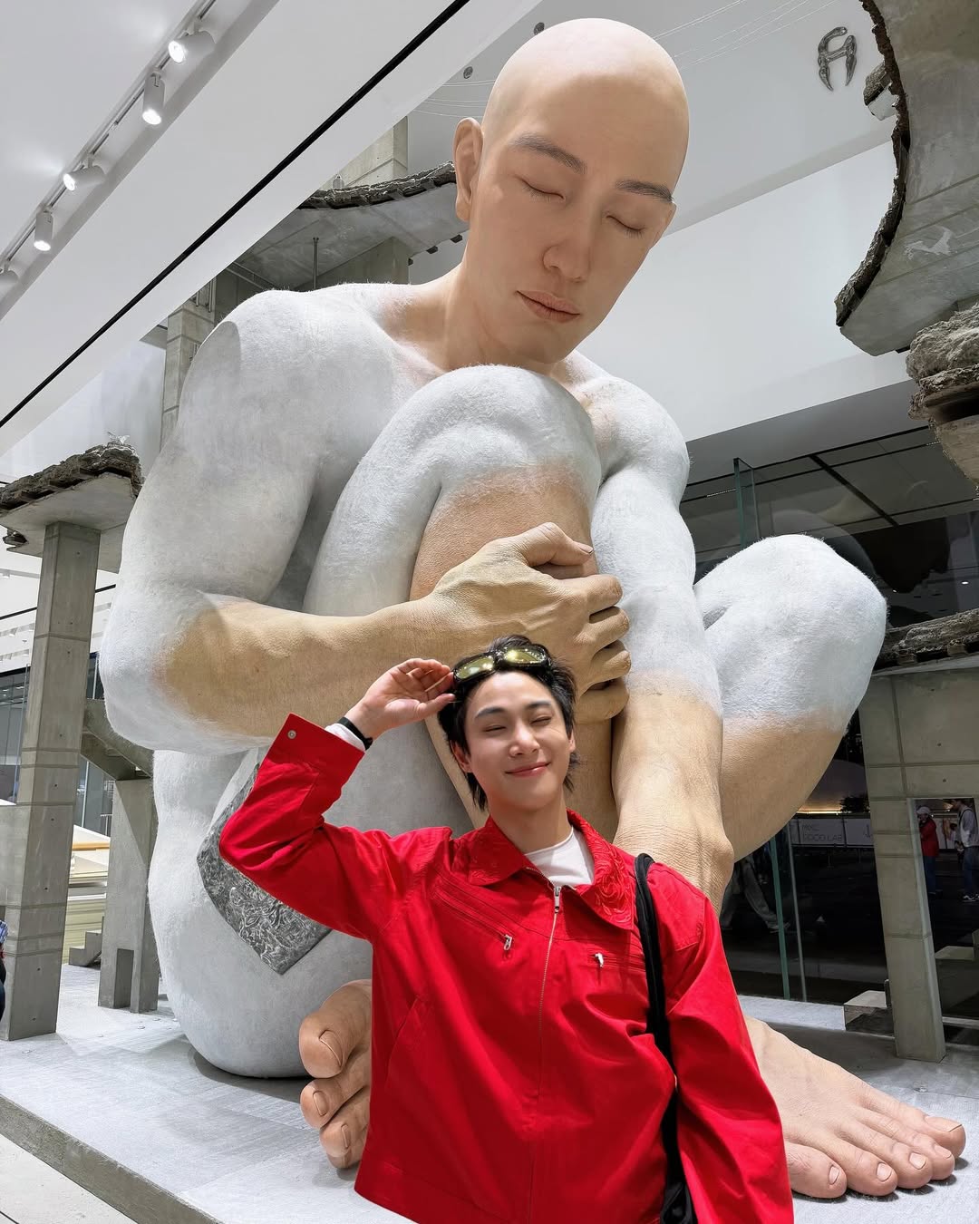 จูเนียร์ - กรวิชญ์ สูงกิจบูลย์