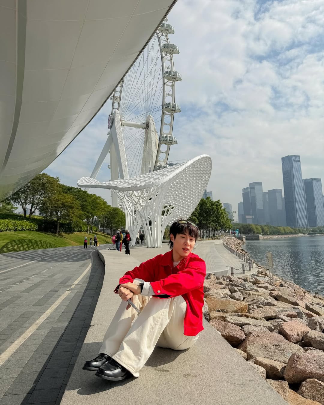 จูเนียร์ - กรวิชญ์ สูงกิจบูลย์