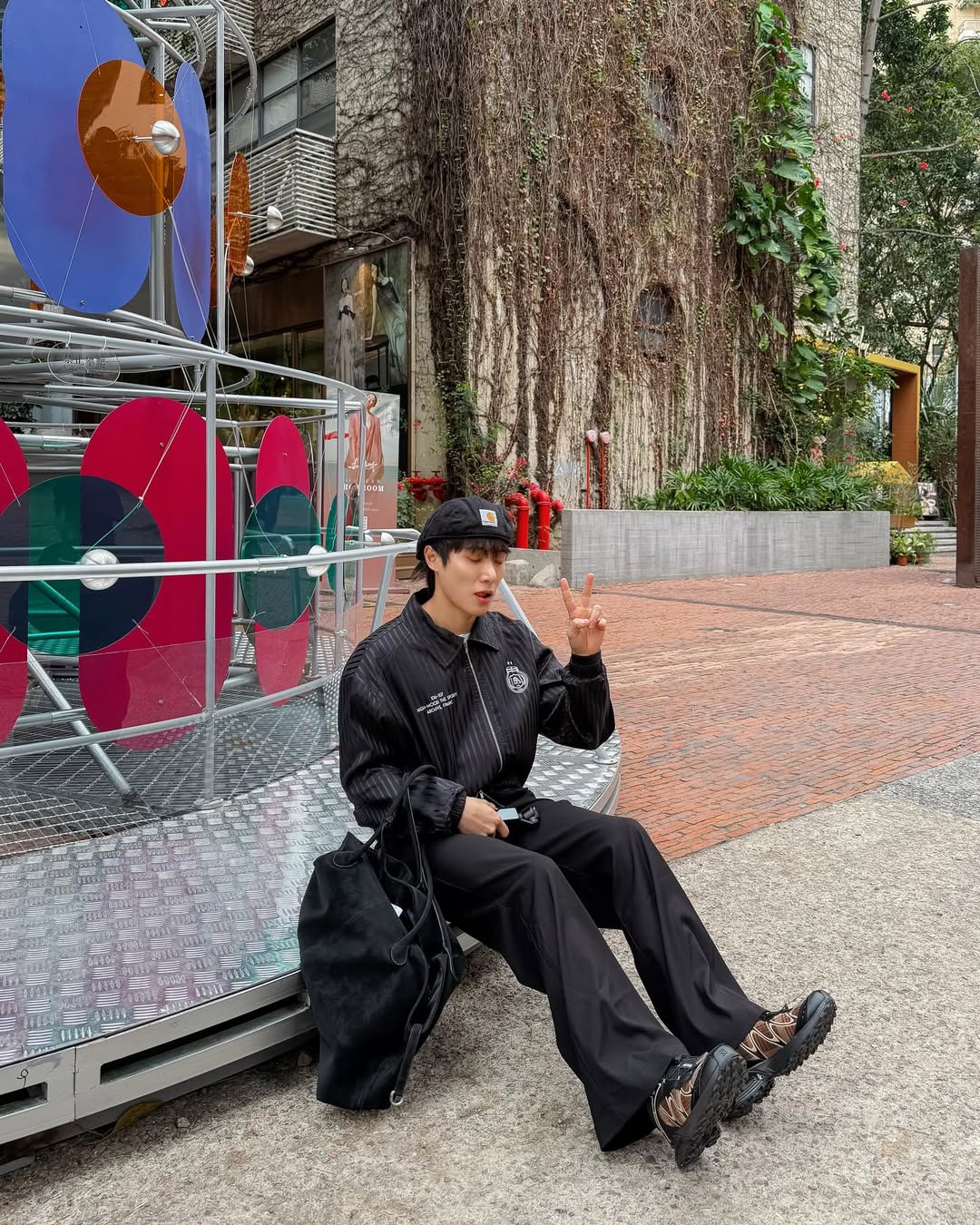 จูเนียร์ - กรวิชญ์ สูงกิจบูลย์