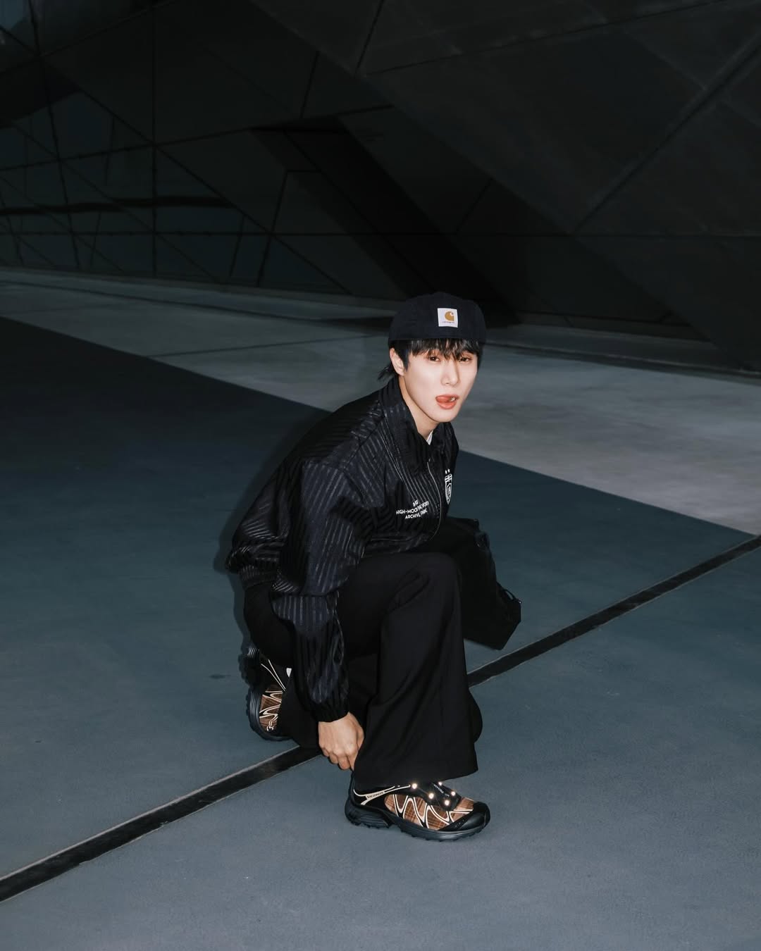 จูเนียร์ - กรวิชญ์ สูงกิจบูลย์