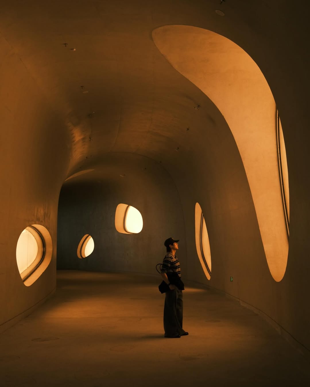 จูเนียร์ - กรวิชญ์ สูงกิจบูลย์