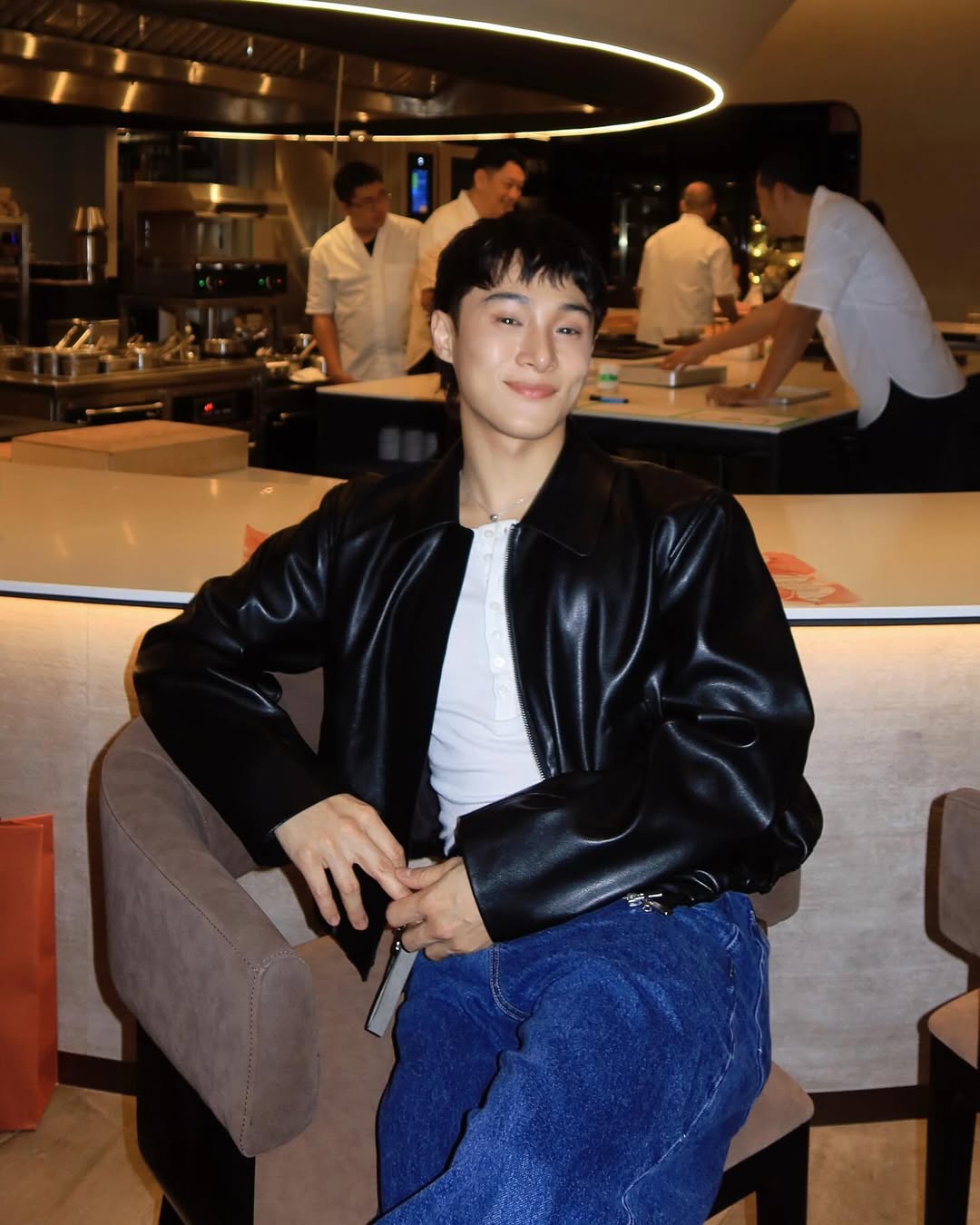 จูเนียร์ - กรวิชญ์ สูงกิจบูลย์