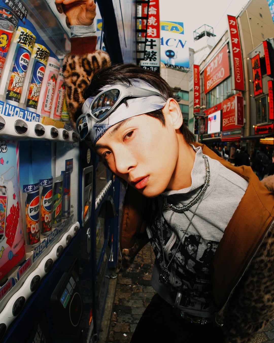 จูเนียร์ - กรวิชญ์ สูงกิจบูลย์