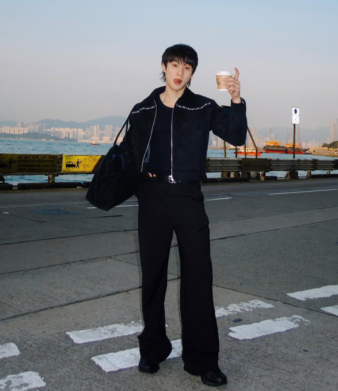 จูเนียร์ - กรวิชญ์ สูงกิจบูลย์