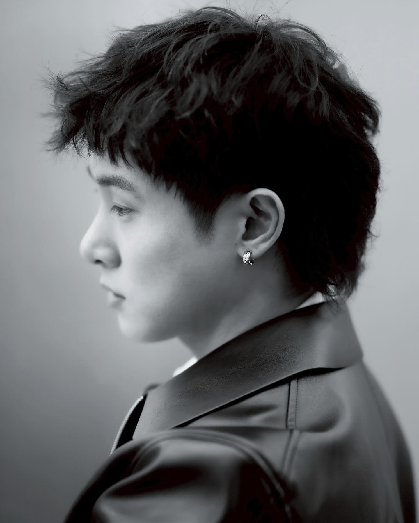 จูเนียร์ - กรวิชญ์ สูงกิจบูลย์