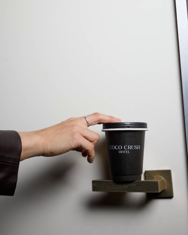 จูเนียร์ - กรวิชญ์ สูงกิจบูลย์