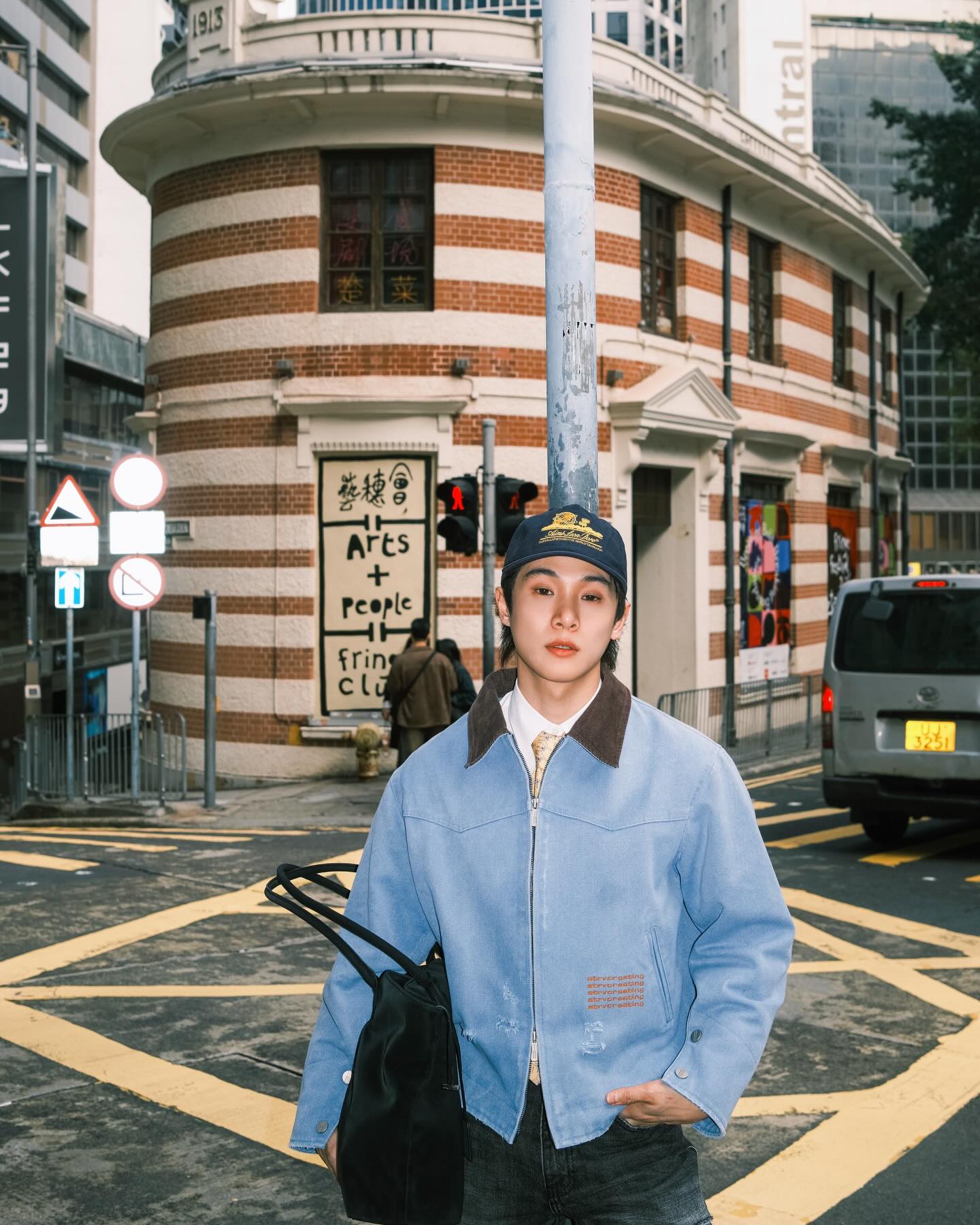 จูเนียร์ - กรวิชญ์ สูงกิจบูลย์