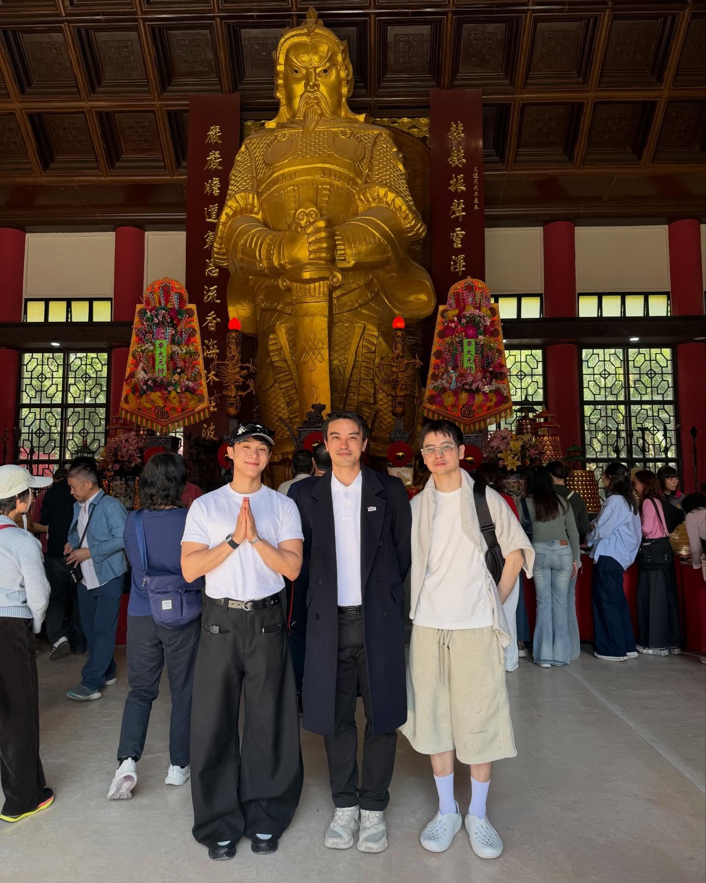 จูเนียร์ - กรวิชญ์ สูงกิจบูลย์