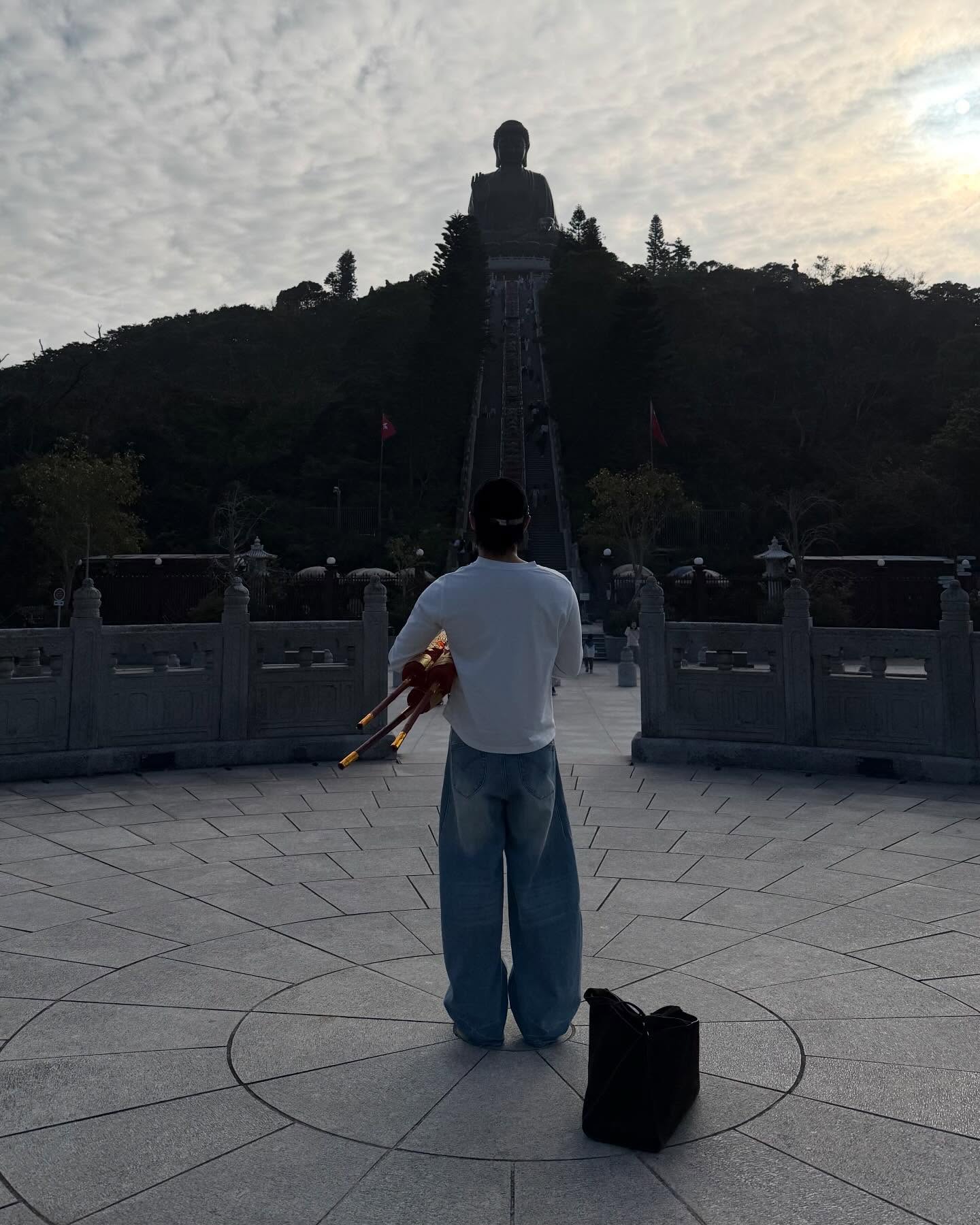 จูเนียร์ - กรวิชญ์ สูงกิจบูลย์