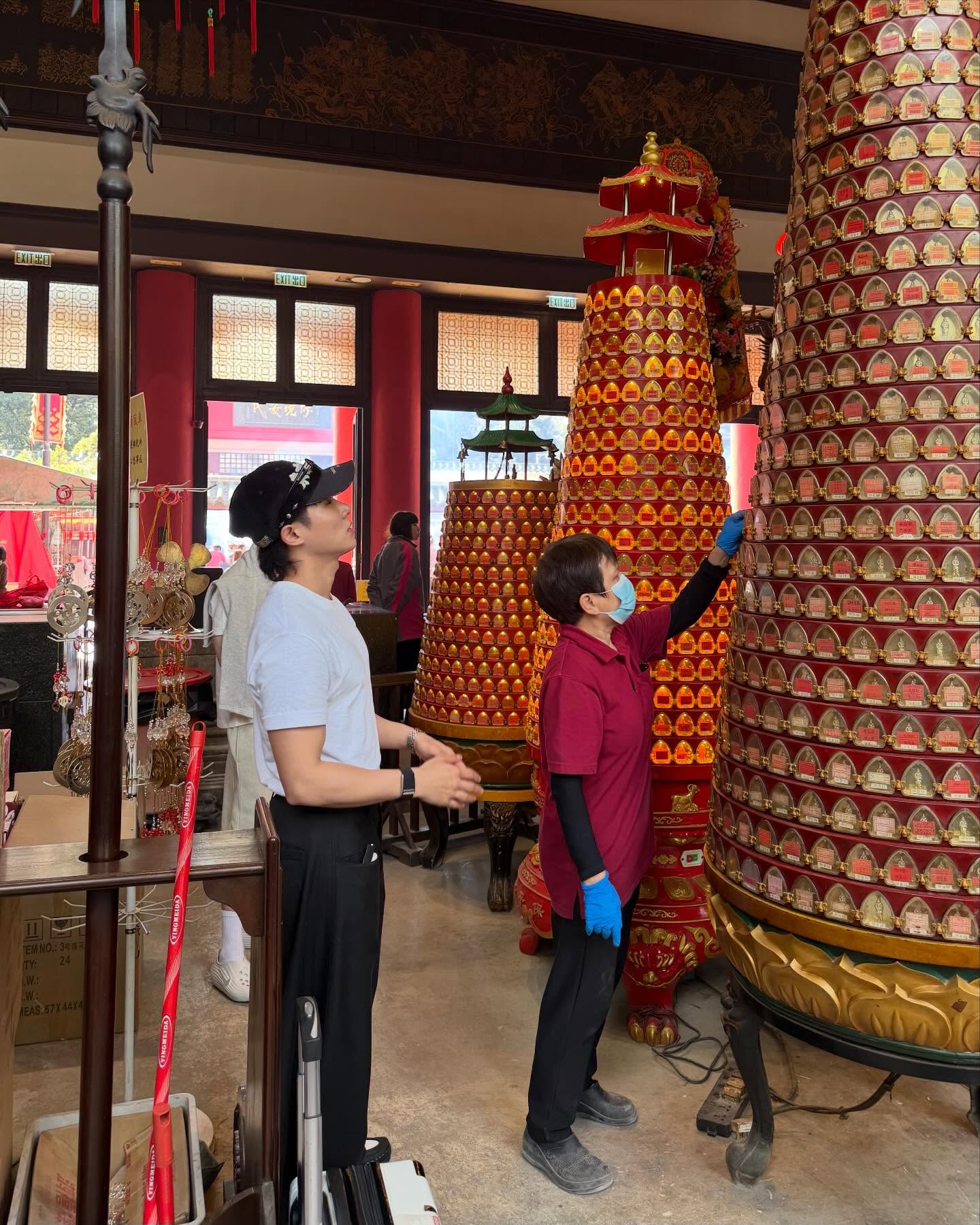 จูเนียร์ - กรวิชญ์ สูงกิจบูลย์