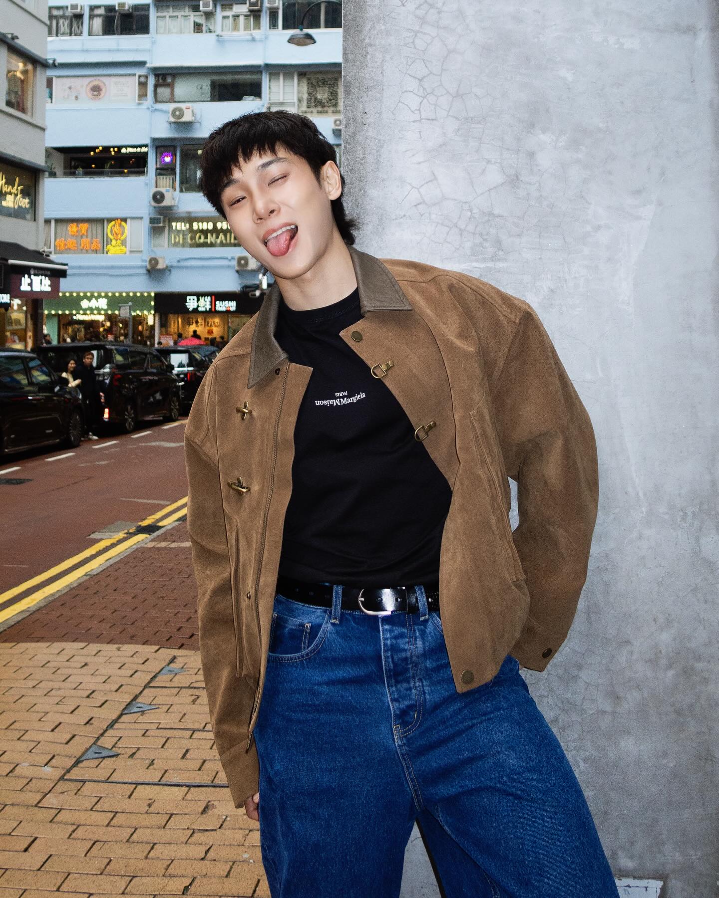 จูเนียร์ - กรวิชญ์ สูงกิจบูลย์