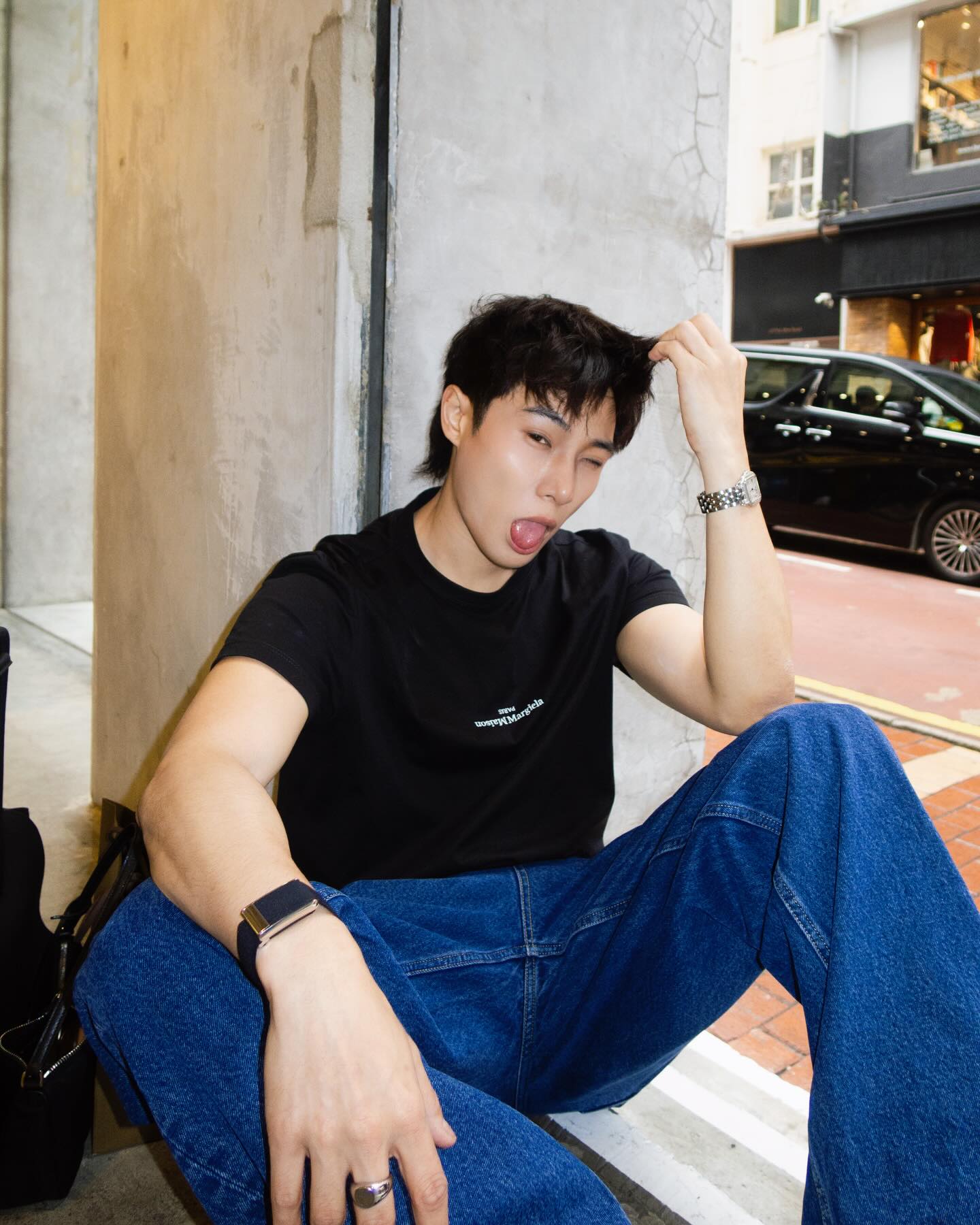 จูเนียร์ - กรวิชญ์ สูงกิจบูลย์