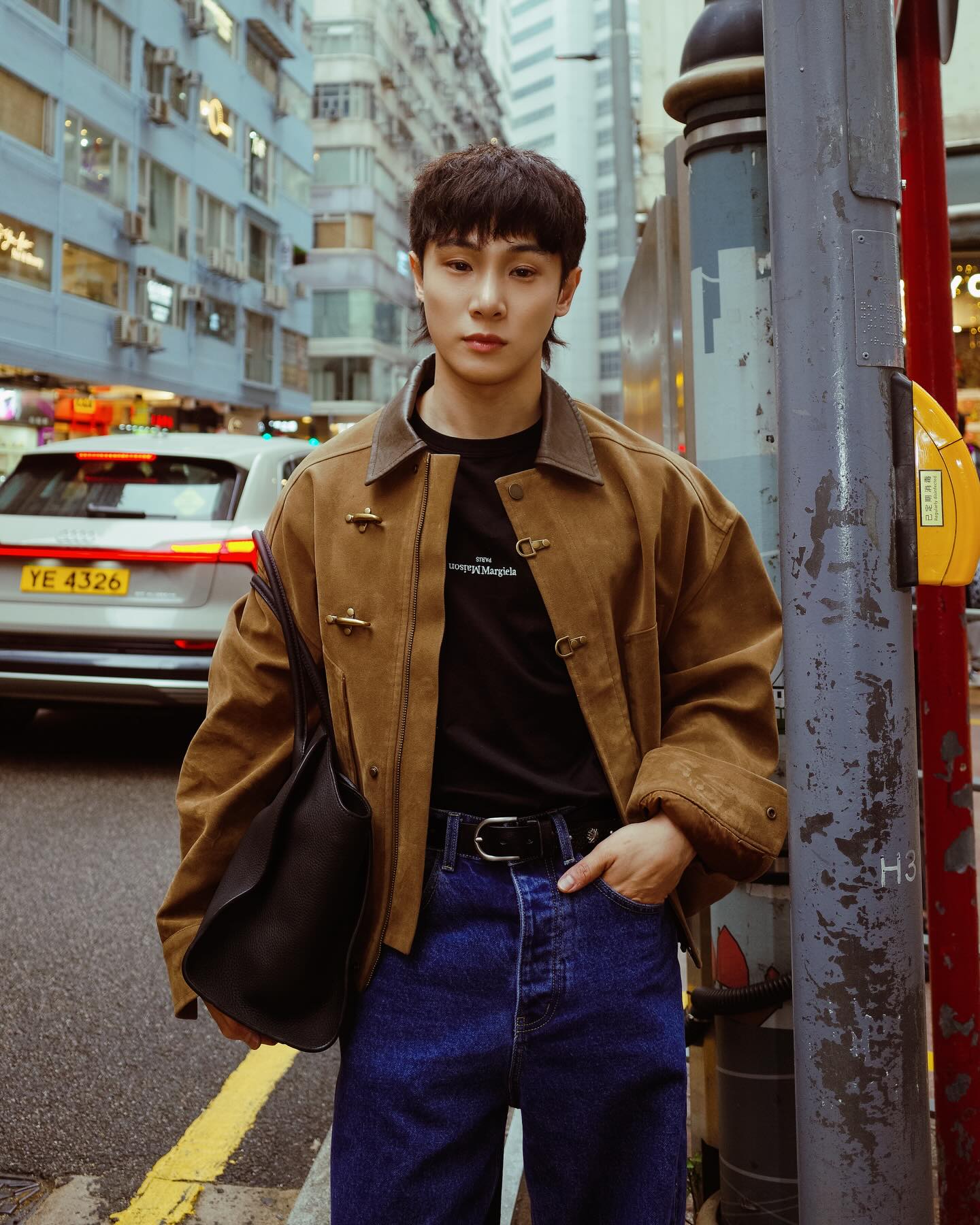 จูเนียร์ - กรวิชญ์ สูงกิจบูลย์