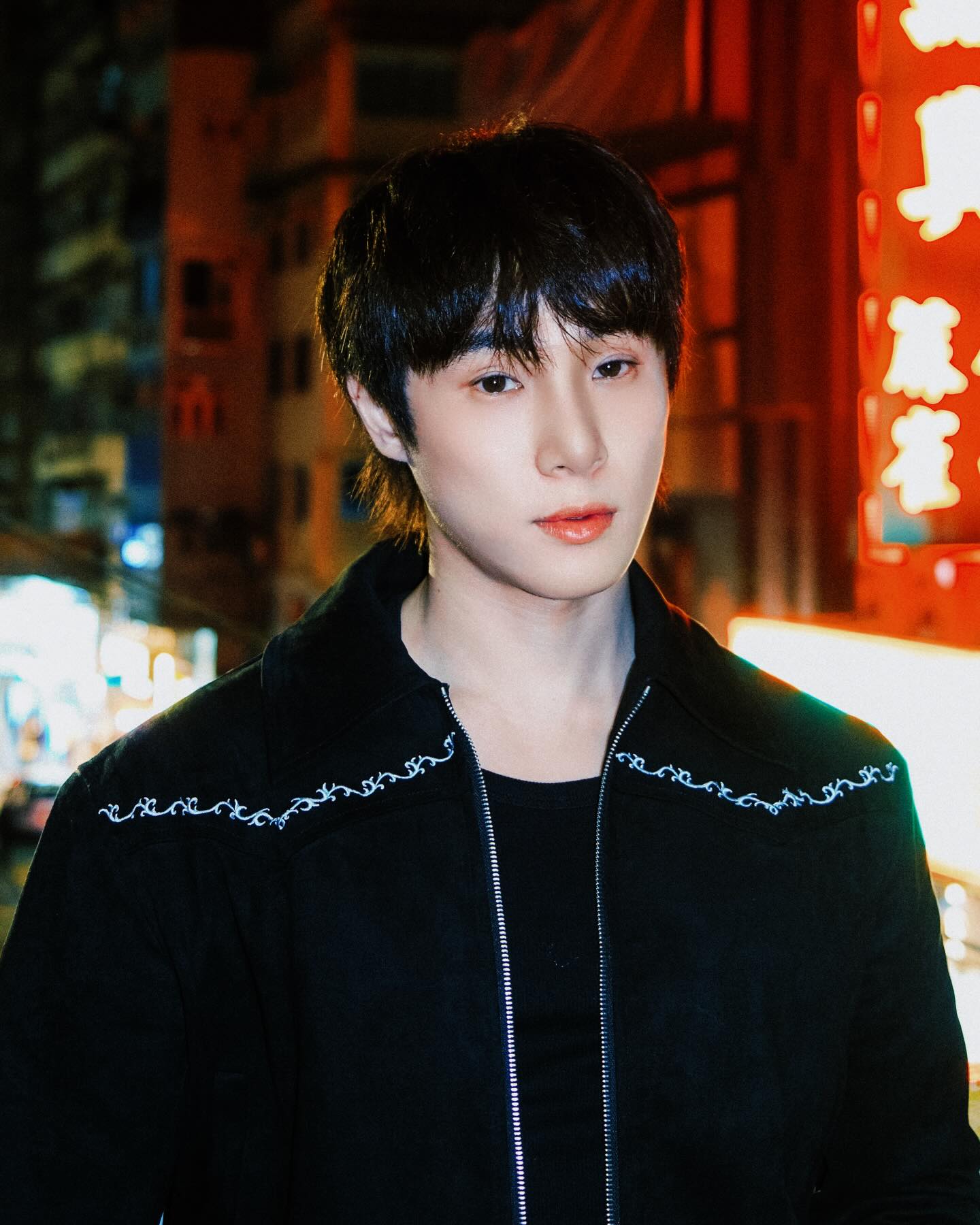 จูเนียร์ - กรวิชญ์ สูงกิจบูลย์