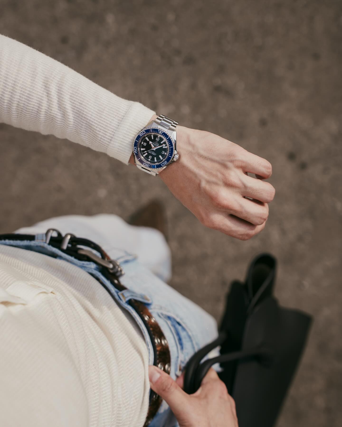 จูเนียร์ - กรวิชญ์ สูงกิจบูลย์