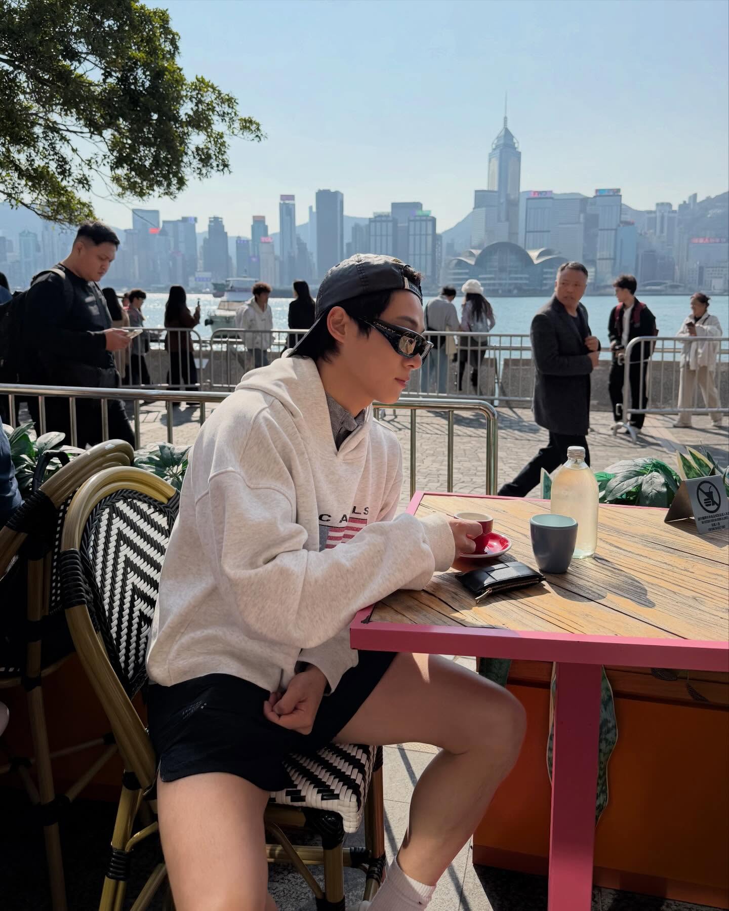 จูเนียร์ - กรวิชญ์ สูงกิจบูลย์