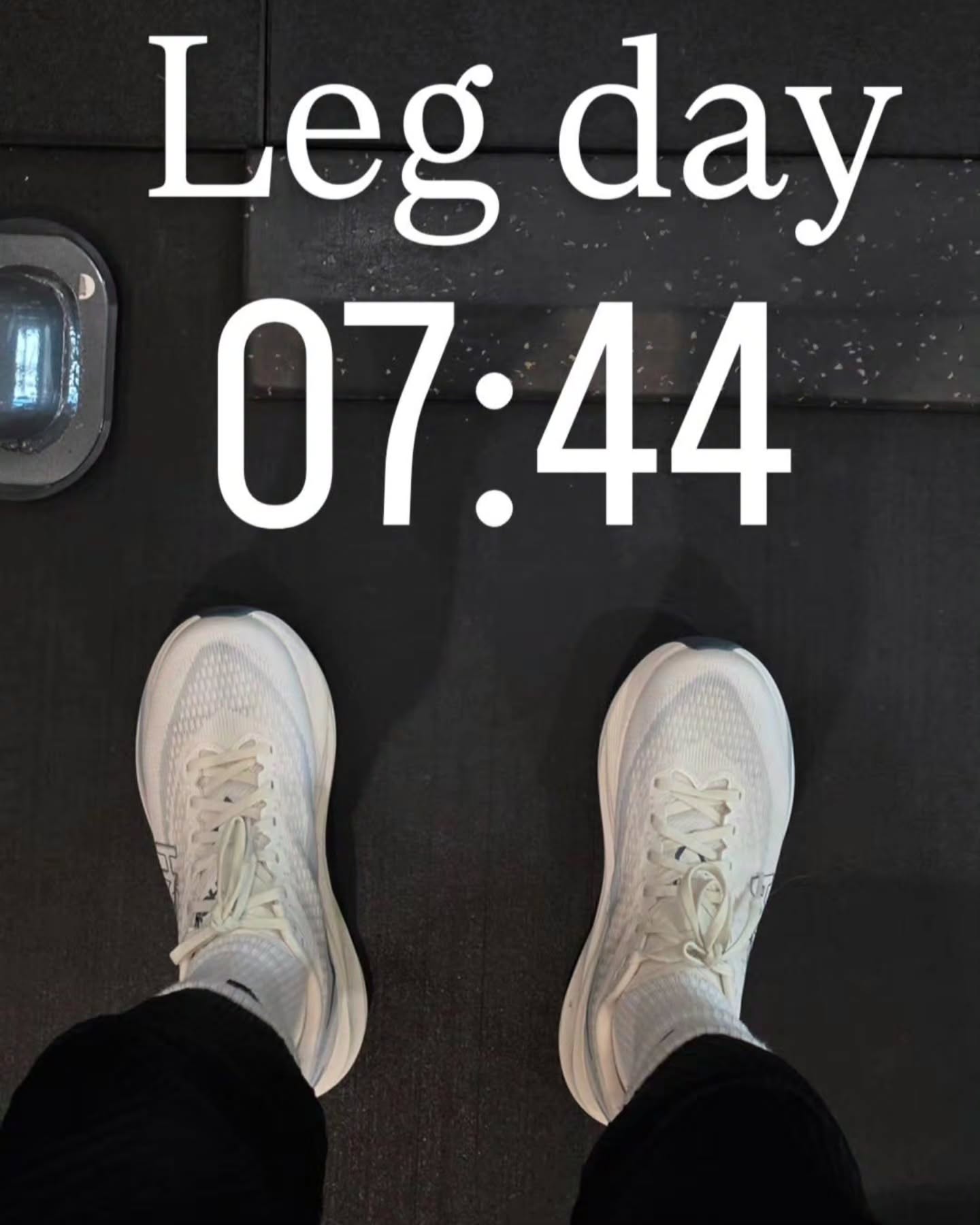 จูเนียร์ - กรวิชญ์ สูงกิจบูลย์