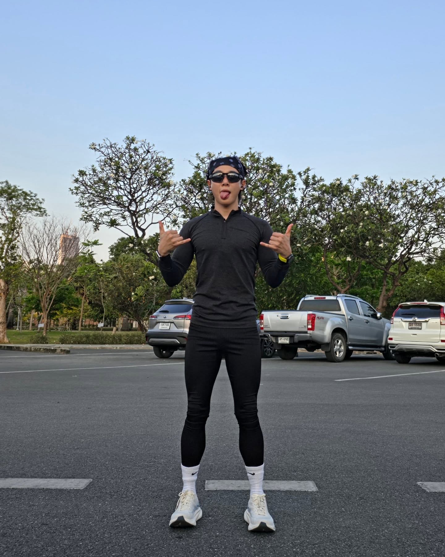 จูเนียร์ - กรวิชญ์ สูงกิจบูลย์