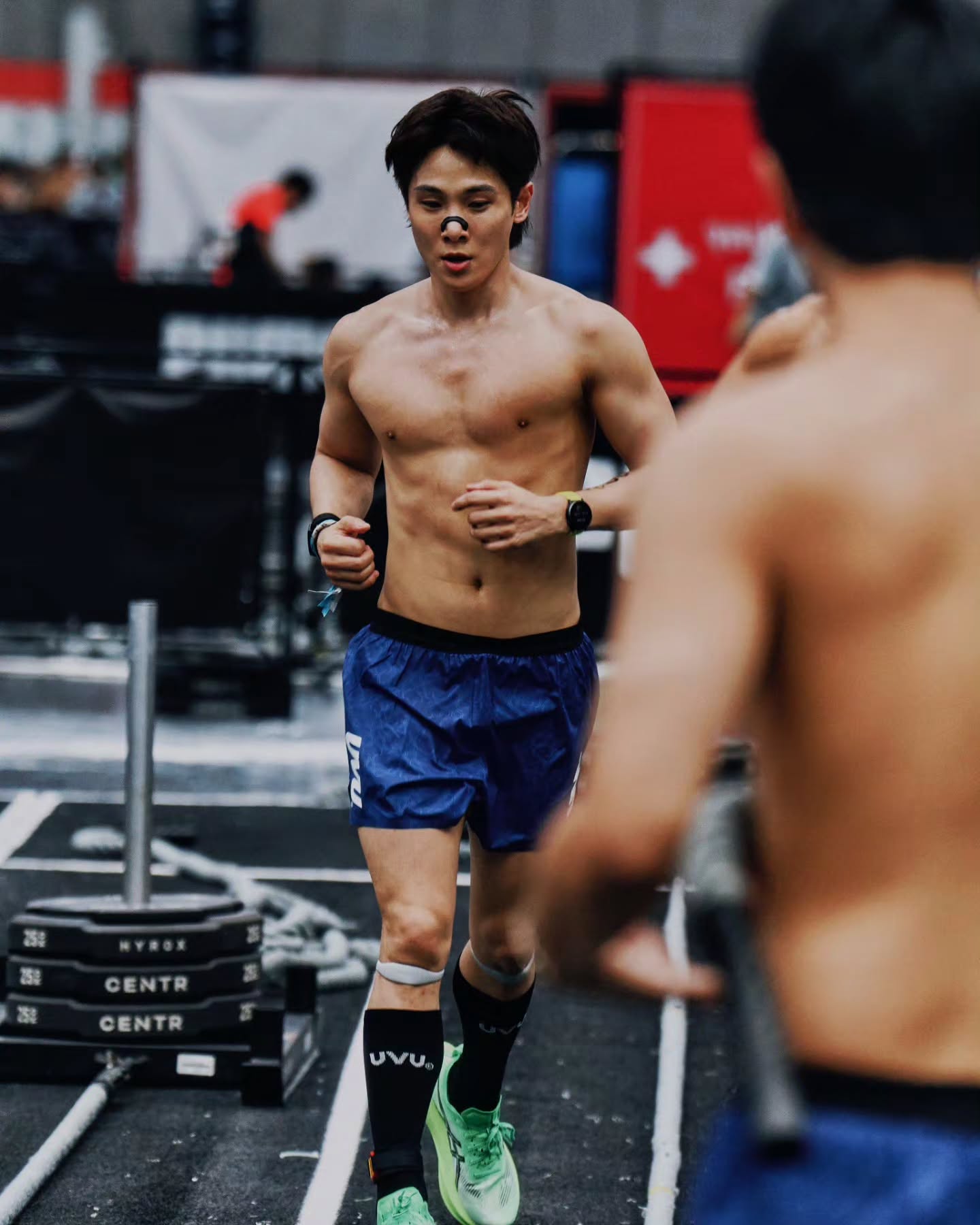 จูเนียร์ - กรวิชญ์ สูงกิจบูลย์