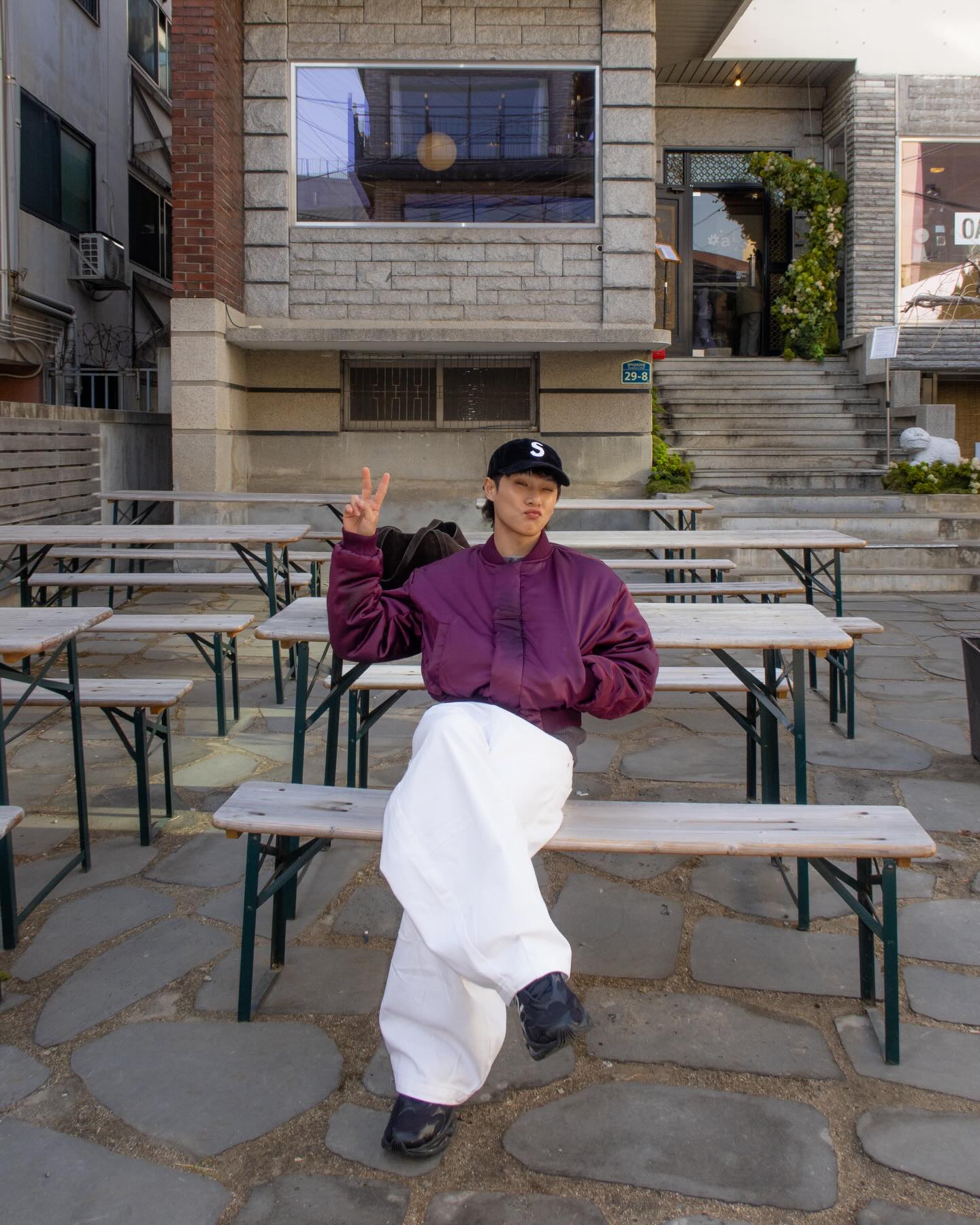 จูเนียร์ - กรวิชญ์ สูงกิจบูลย์