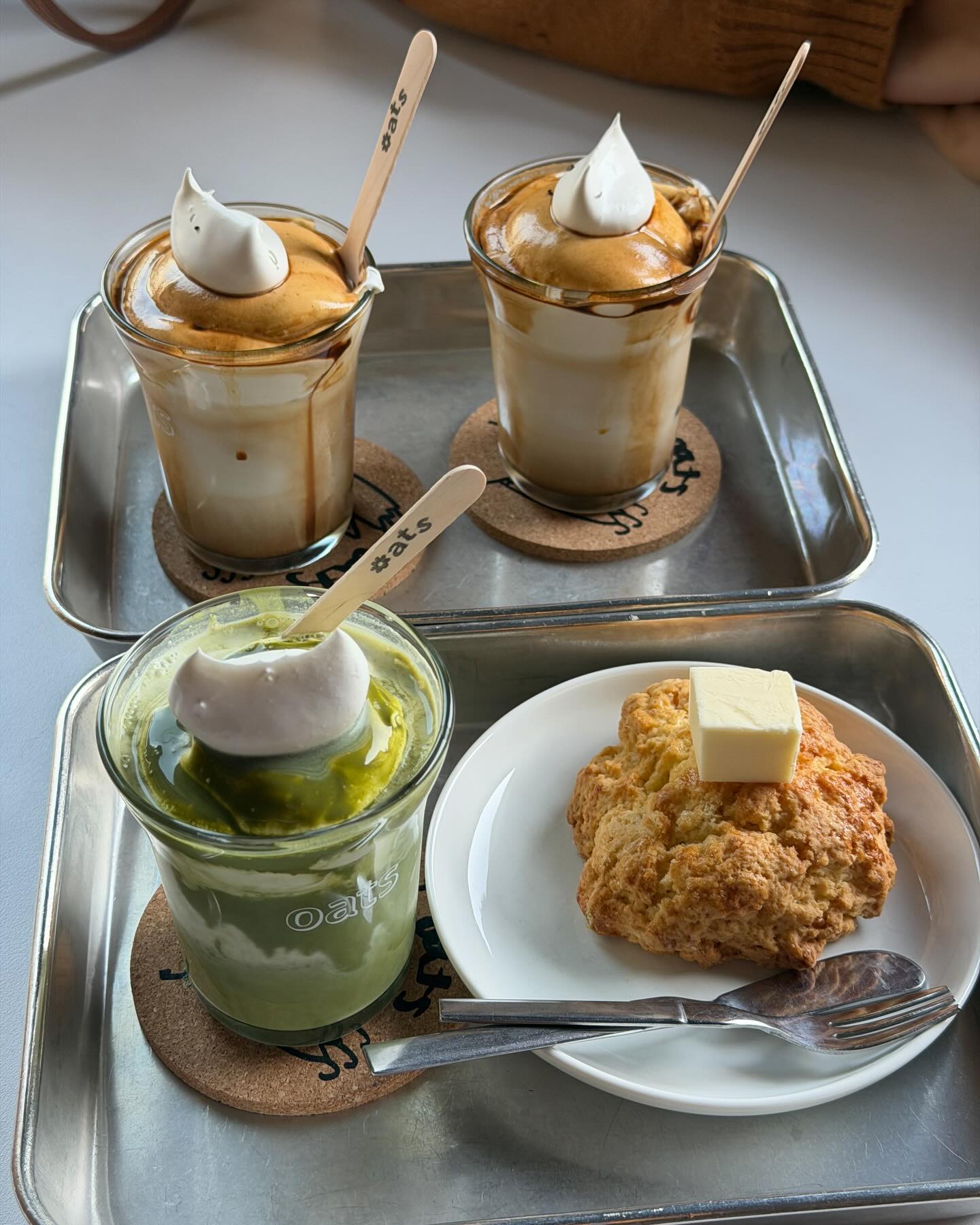 จูเนียร์ - กรวิชญ์ สูงกิจบูลย์