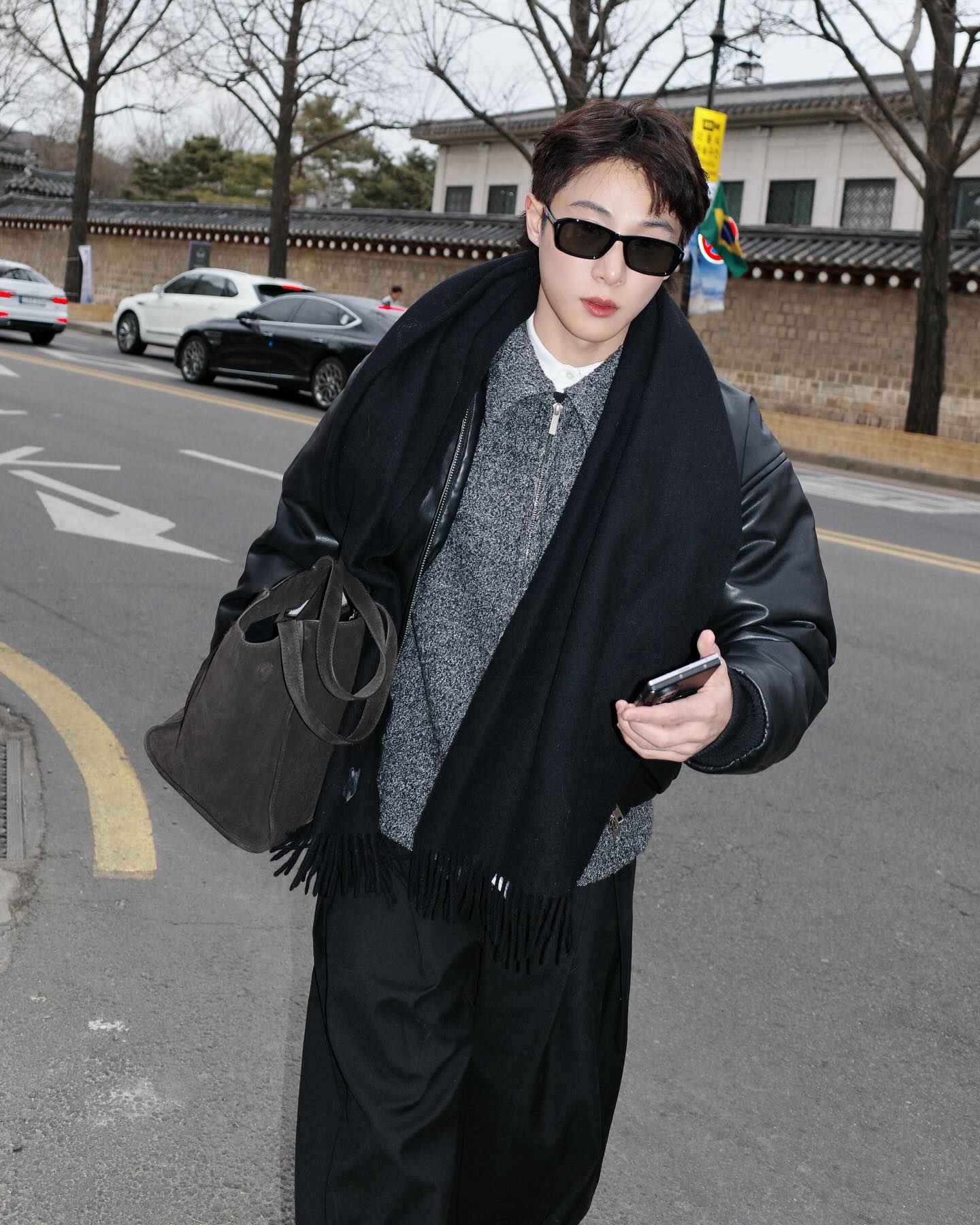 จูเนียร์ - กรวิชญ์ สูงกิจบูลย์