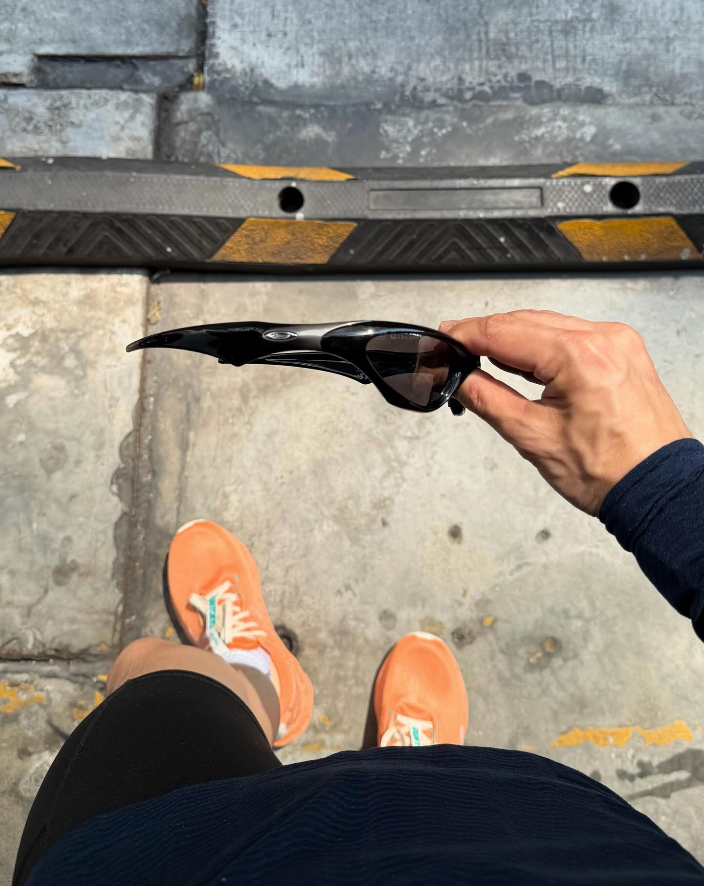 จูเนียร์ - กรวิชญ์ สูงกิจบูลย์