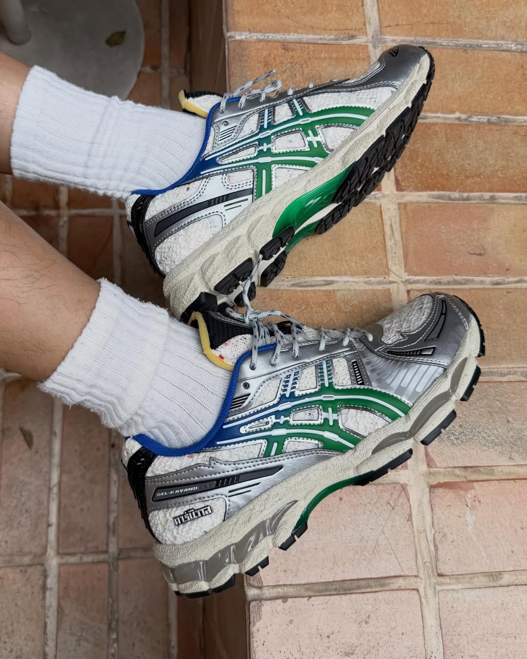 จูเนียร์ - กรวิชญ์ สูงกิจบูลย์